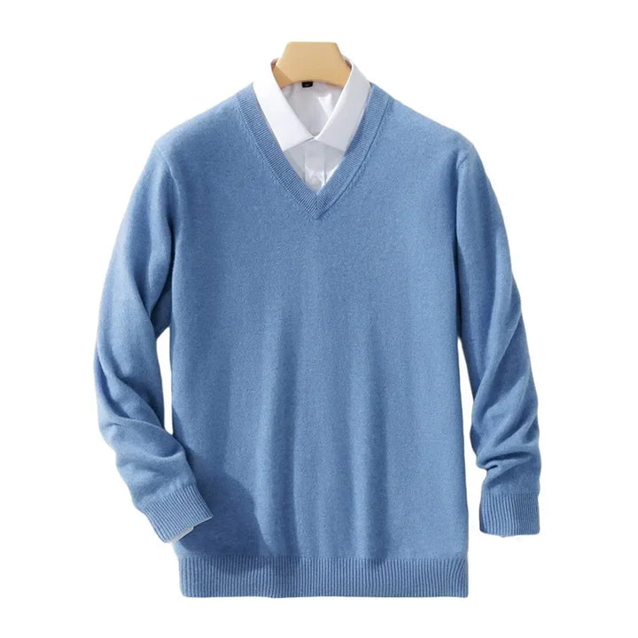 Herren Basic-Pullover V-Ausschnitt, zeitlos & elegant. Ein vielseitiges Langarm-Oberteil für kühle Tage.