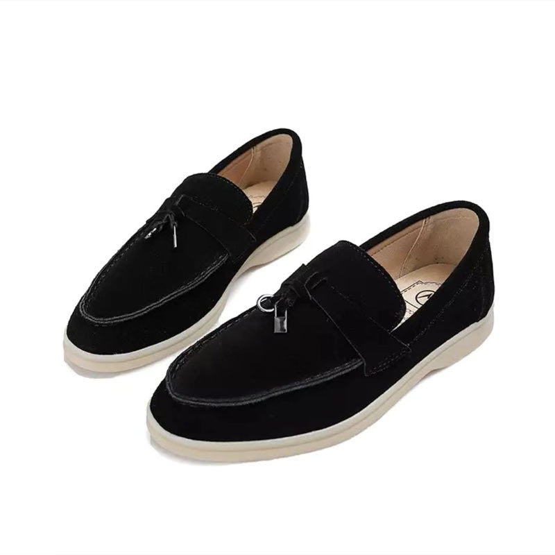 Komfortable Damen Loafer mit stilvollem Schlossdetail, bequeme Flachschuhe für den ganzen Tag und jede Jahreszeit.