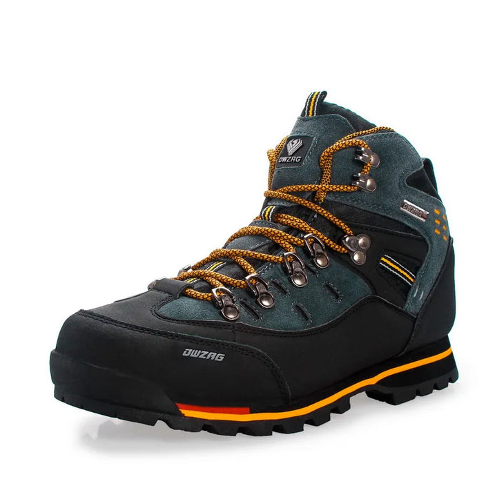 Hochwertige Herren Wanderstiefel: knöchelhoch, robustes Material & wetterfest für jede Outdoor-Aktivität.