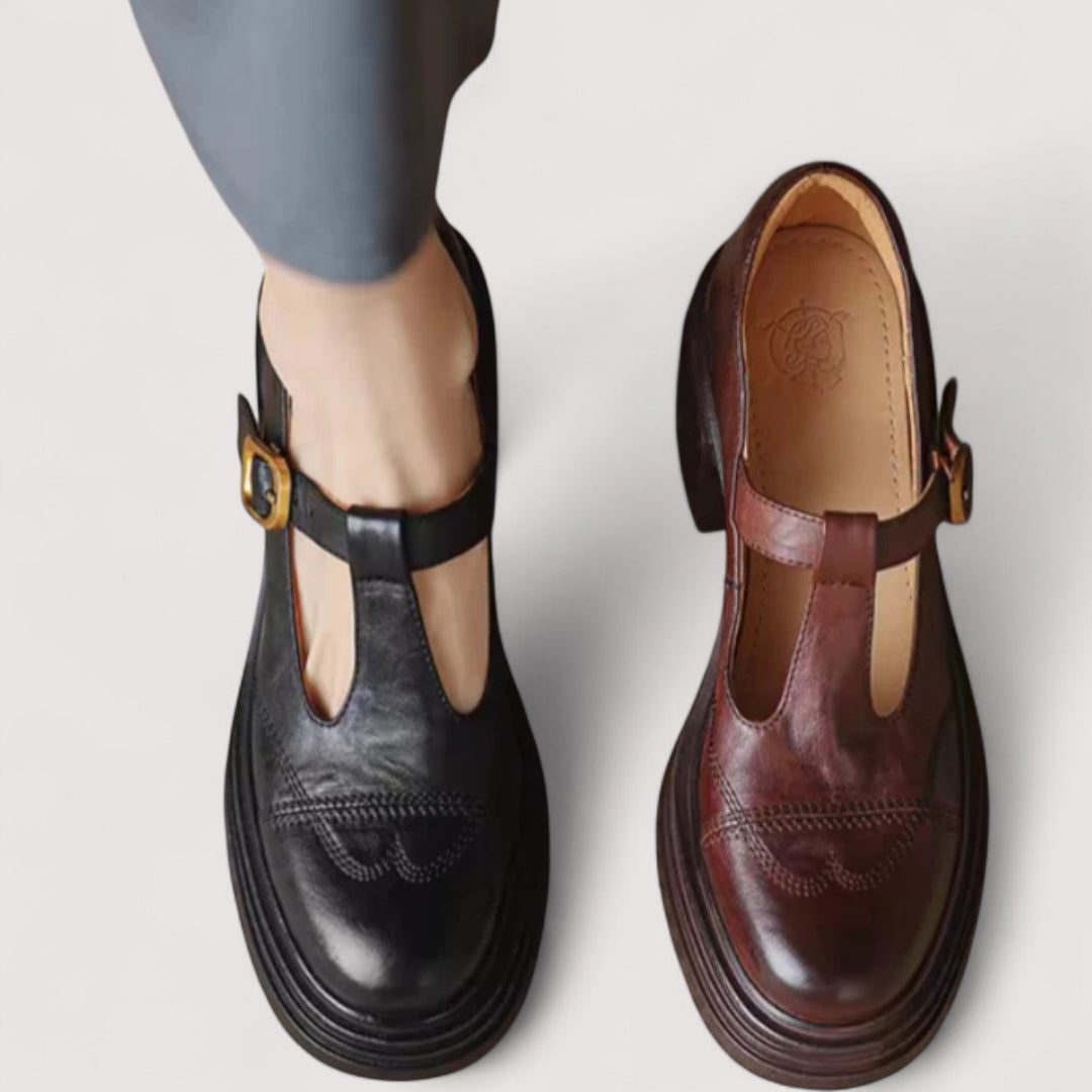 Braune Damen Mary Jane Schuhe mit T-Riemen, bequem und flexibel, ideale klassische Business-Schuhe.