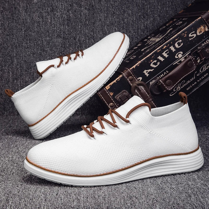 Herren Sneaker mit Komfort-Innensohle, stoßdämpfend & leicht. Ideal für Alltag & Freizeit.