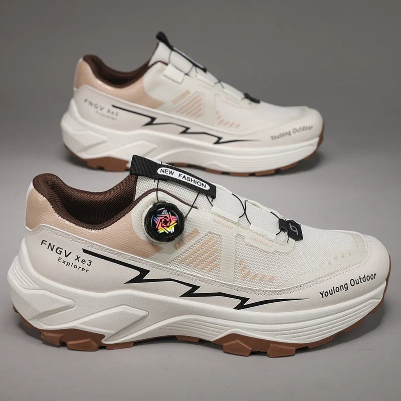 Ergonomische Herren Wanderschuhe mit Drehverschluss, atmungsaktiv & komfortabel für ganztägiges Tragen im Outdoor.