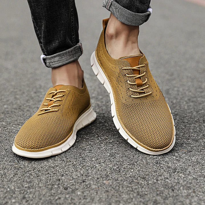 Khaki Herren Strick Sneaker, ultraleicht & atmungsaktiv. Bequemer Freizeitschuh für Herbsttage.