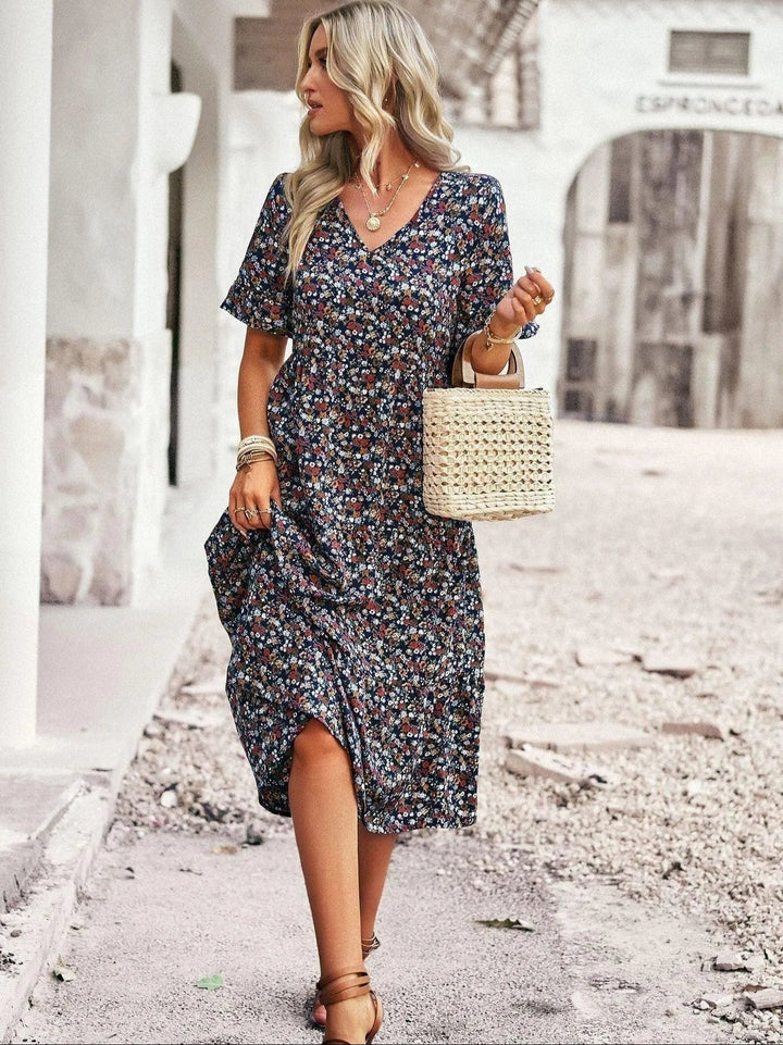 Komfortables Langarm Damenkleid für den Herbst, elegant und alltagstauglich.