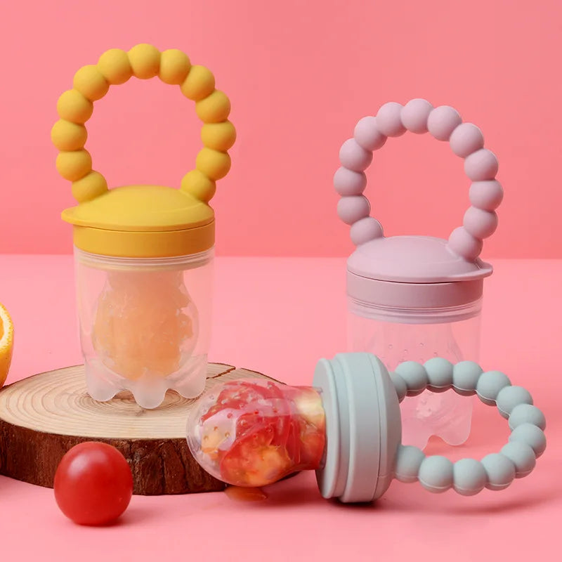 Baby Frucht-Schnuller Set mit Silikon-Saugteil für sicheres Kauen & Essen lernen.