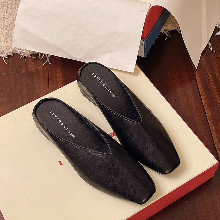 Damen Slipper mit gestützter Sohle & niedrigem Schnitt. Leichte Slip-Ons für Damen. Bequeme Freizeitschuhe.