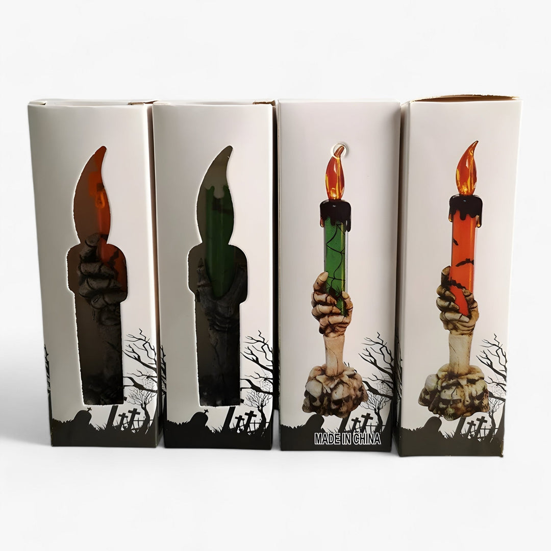 Detailreiche Skeletthand LED-Lampe mit künstlicher Flamme, ideal für gruselige Halloween Innenbereichsdekoration.
