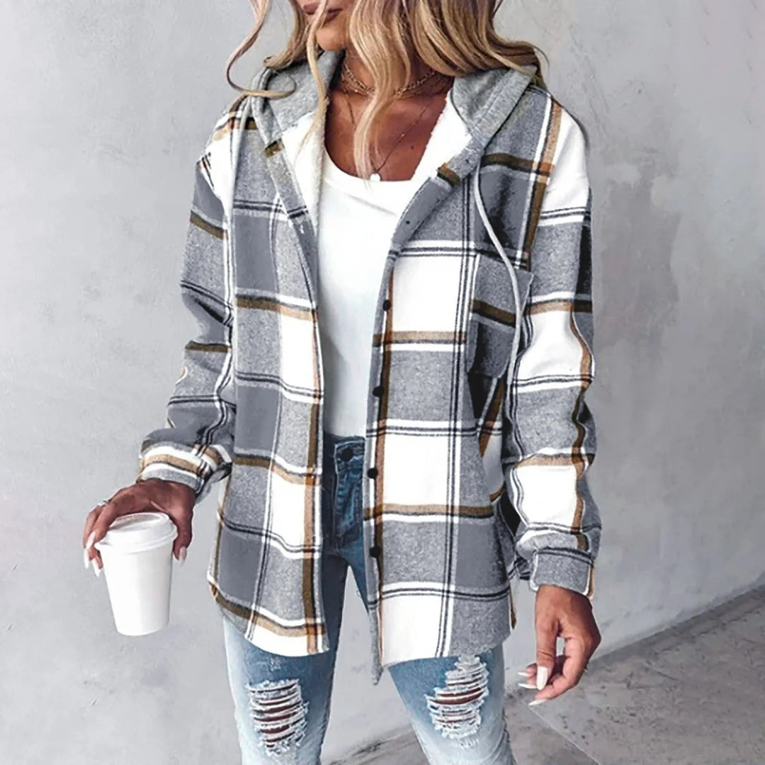 Bequeme Damen Herbst- & Winterjacke, kariertes Design, warm und trendig für kalte Tage.