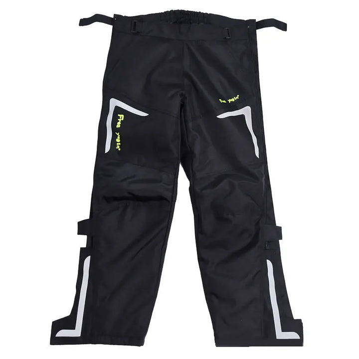 Komfortable, winddichte Herren Motorradhose mit Schutzfunktion, ideal für Touren bei jedem Wetter.