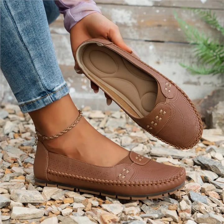 Flache, flexible Sohle der Damen Loafer für mühelosen Gang und maximalen Komfort im Alltag.
