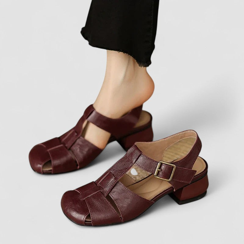 Orthopädische Damen Mary-Jane-Slipper mit Fußgewölbestütze. Bequeme Damenschuhe für Alltag & Freizeit.