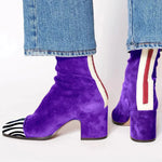 Lila Zebra Muster