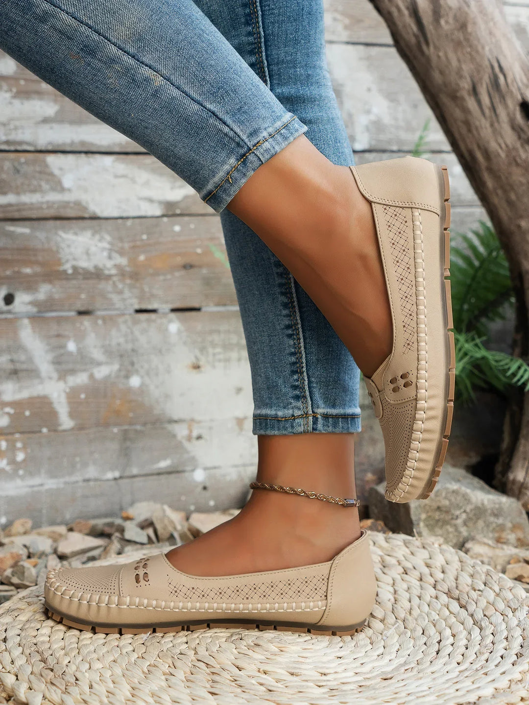 Bequeme Damen Loafer für den Alltag, klassischer Stil, flache Sohle für entspannte Stunden und Komfort.