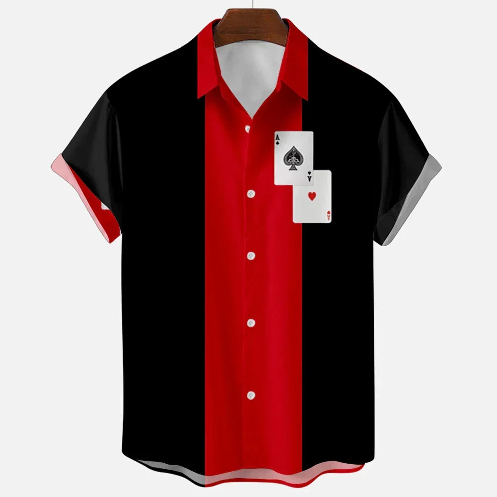 Modisches Retro Herrenhemd mit auffälligen Streifen, perfekt für entspannte Sommer-Outfits im Urlaub.