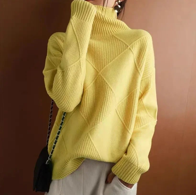 Modischer Damen Rollkragenpullover mit auffälligem Rautenmuster, ein elegantes Langarm Oberteil für Frauen.