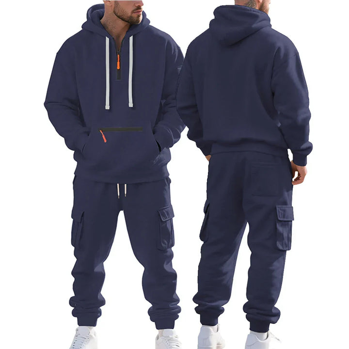 Gemütliches Danon Herren-Winterset. Warmer Hoodie & Jogginghose ideal für entspannte Stunden zu Hause oder unterwegs.