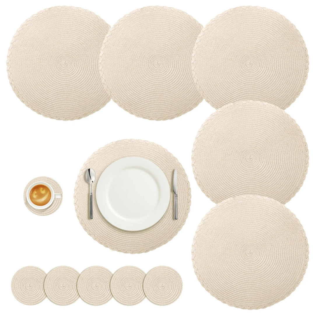 Elegante runde Tischsets im modernen Geflecht-Look. Vielseitige Dekoration für Küche & Esstisch.