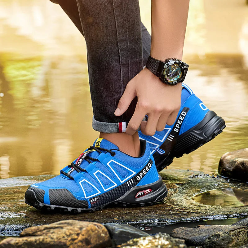 Robuste Damen Outdoorschuhe, perfekt für jedes Wetter. Bequem für Wandern, Radfahren & Freizeit.