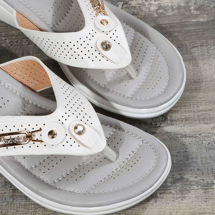 Marisole Komfortschuhe: orthopädische Zehensandalen für Damen, ideal zur Haltungskorrektur & Schmerzlinderung.
