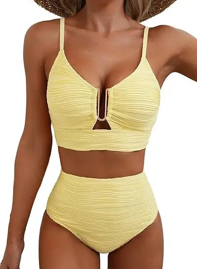 Glamouröser Damen Bikini, hochtailliert, V-Ausschnitt, Cut-Outs; perfekt für besondere Anlässe.