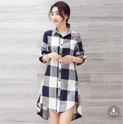 Trendige Damen Frühlingsjacke mit Karomuster, vielseitig kombinierbar für einen lässigen Freizeit-Look.