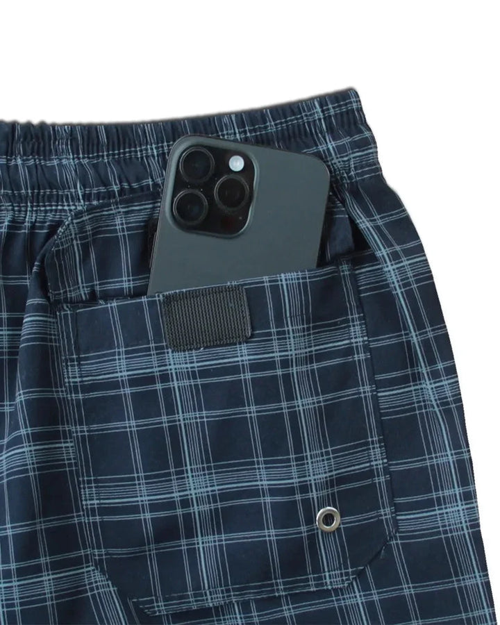 Bequeme Herren Sommer-Shorts im Karotten-Schnitt, schnelltrocknend, ideal für Urlaub & Outdoor.