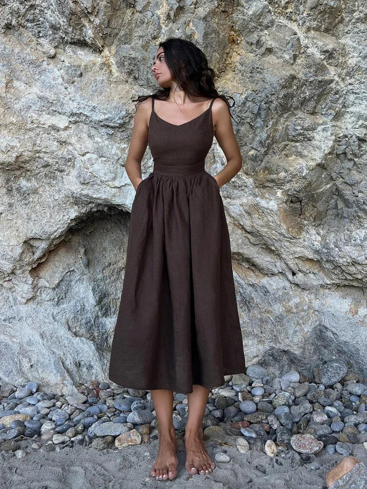 Einfaches, leichtes Damen Sommerkleid A-Linie, V-Ausschnitt, vielseitig als Freizeit- oder Urlaubskleid.