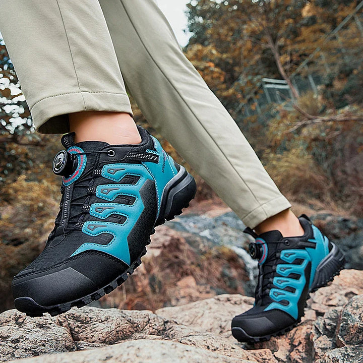 Robuste Herren Wanderschuhe: Rutschfest und strapazierfähig für sicheren Halt bei Trekking und Outdoor-Abenteuern.