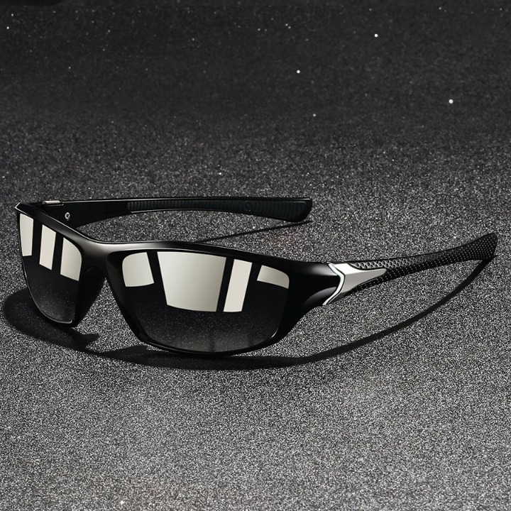 Stilvolle Herren Sportsonnenbrille mit UV400 Schutz. Perfekter Begleiter für Sport, Freizeit & Outdoor.