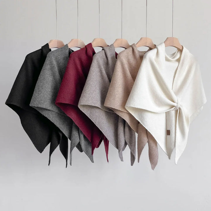Stylisher Damen Herbstschal, hält warm und setzt modische Akzente. Kuscheliger Winterschal.