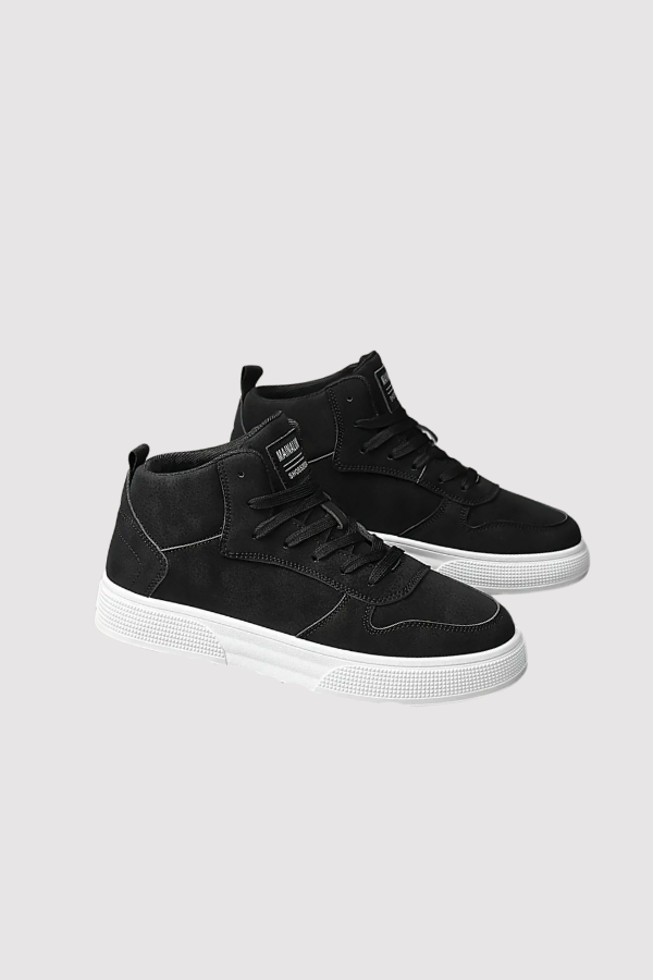 Bequeme grüne Herren Sneakers, rutschfest und atmungsaktiv, ideal als Alltagsschuhe oder Freizeitschuhe.
