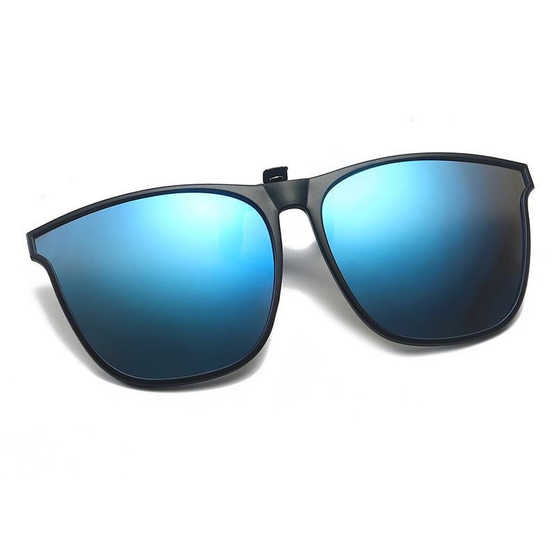 Praktische aufklappbare Clip-on Sonnenbrille, leicht & unisex, ideal für täglichen Gebrauch.