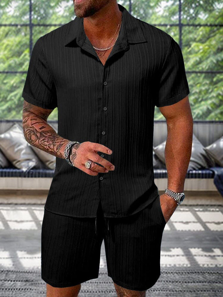 Atmungsaktives Herren Freizeit Set mit lockerem Schnitt, ideal für Frühling und Sommer.