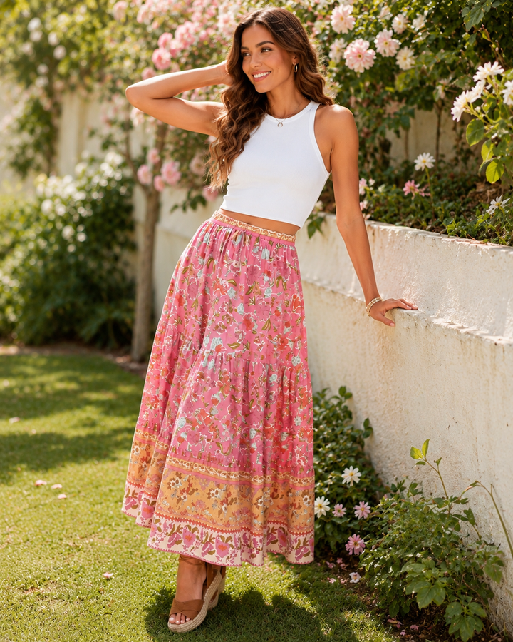 Romantisches rosa Damen-Maxikleid im Vintage-Boho-Stil, vielseitig als Freizeit-, Urlaubs- oder elegantes Strandkleid.