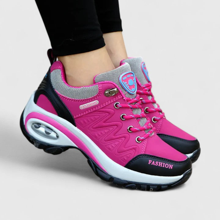 Moderne Damen Freizeitschuhe, leicht & atmungsaktiv. Bietet Komfort für den ganzen Tag und jede Aktivität.