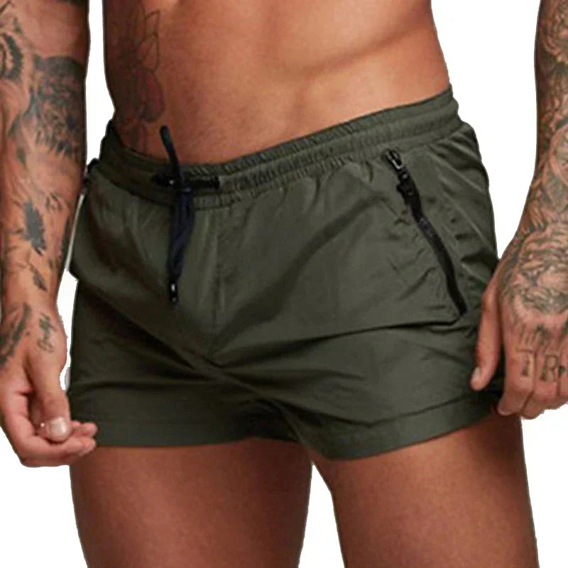 Vielseitige Herren Badeshorts mit Reißverschlusstaschen, schnelltrocknend für Schwimmen, Strand und Freizeit.