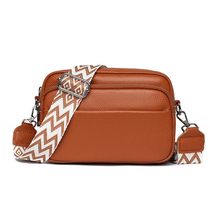 Graue verstellbare Damen-Schultertasche aus Leder, elegant & praktisch für jede Gelegenheit.