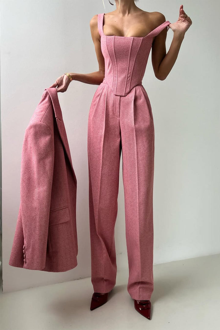 Professioneller Herrenanzug Dreiteiler. Ideales Anzugset für Business & elegante Herrenmode im Büro.