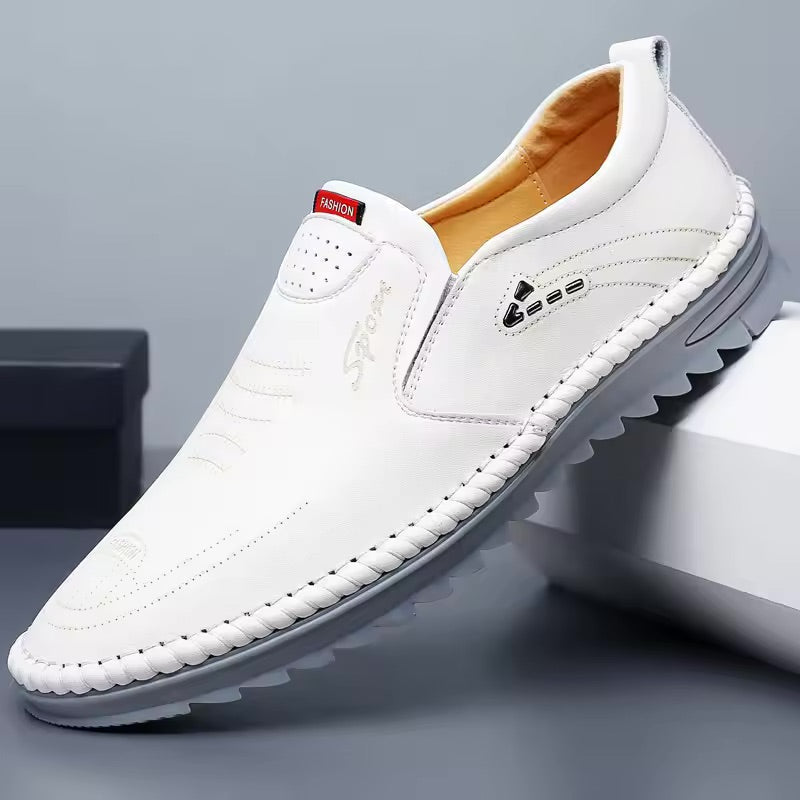 Lorenzo orthopädische Herrenschuhe für maximalen Komfort, ideal für Alltag und Freizeit.