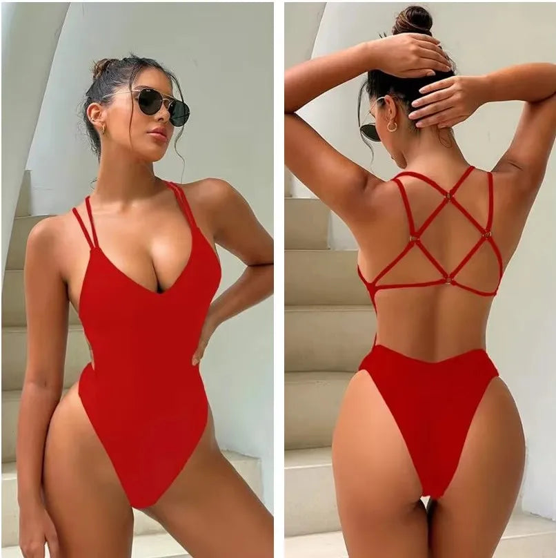 Modischer Damen Trikini Badeanzug mit Pads, figurbetont & komfortabel für den Urlaub.