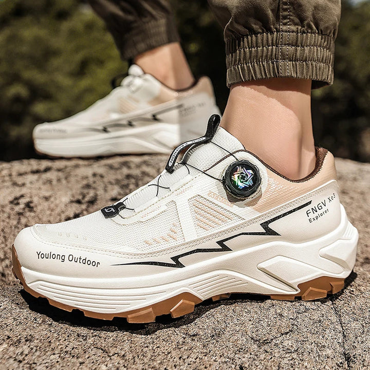 Robuste Herren Wanderschuhe mit Drehverschluss, atmungsaktiv & rutschfest, ideal für Outdoor & Trekking.