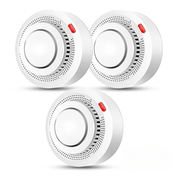 Präventiver Smart WiFi Rauch- und Hitzemelder für ein sicheres Zuhause. Schnelle Reaktion im Brandfall.