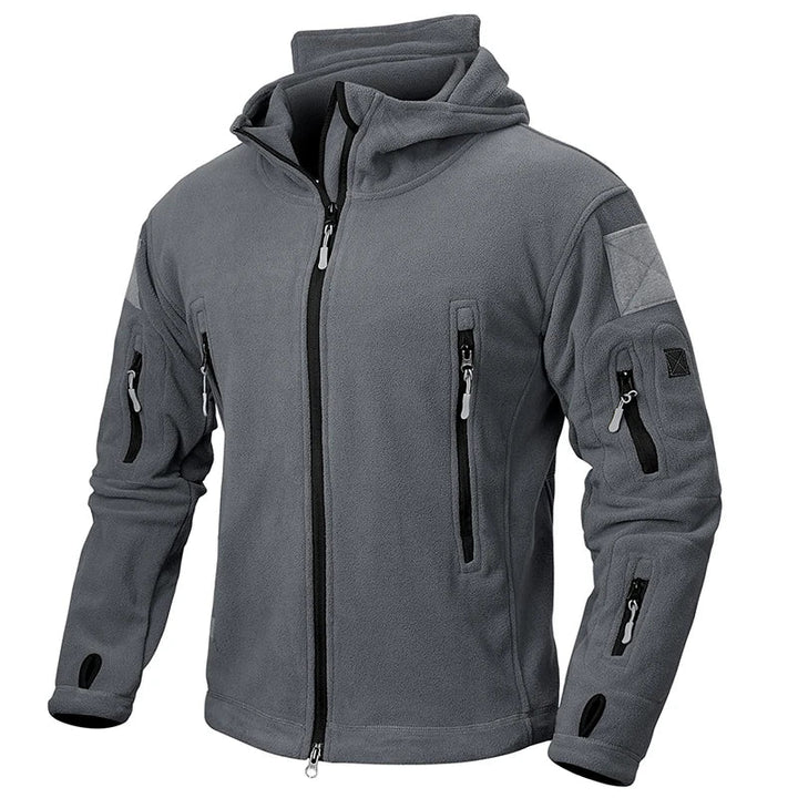 Stilvolle Herren Outdoorjacke im taktischen Design. Warm & strapazierfähig für jedes Abenteuer.