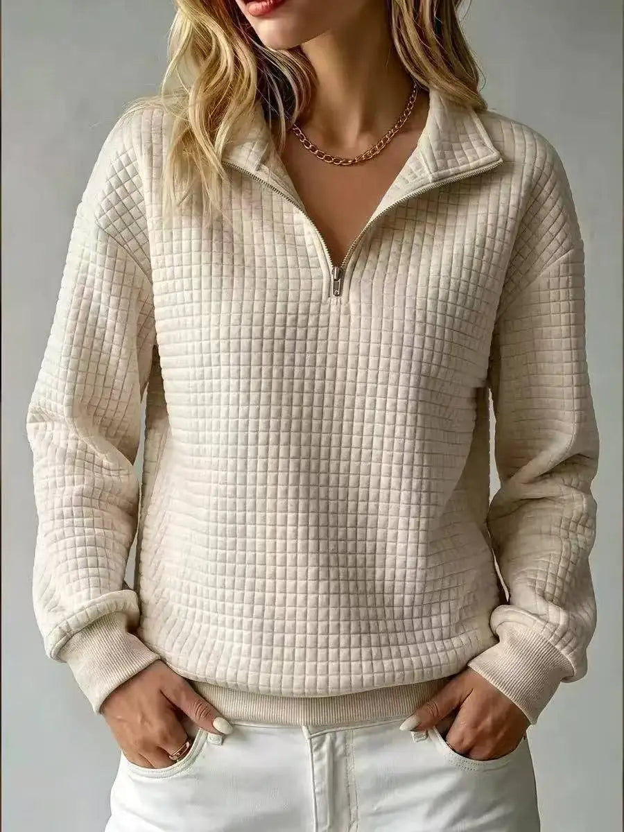 Komfortabler Damen-Sweater mit Halbzip, gesteppt, elegantes Diamantmuster. Perfekt für Casual-Looks.