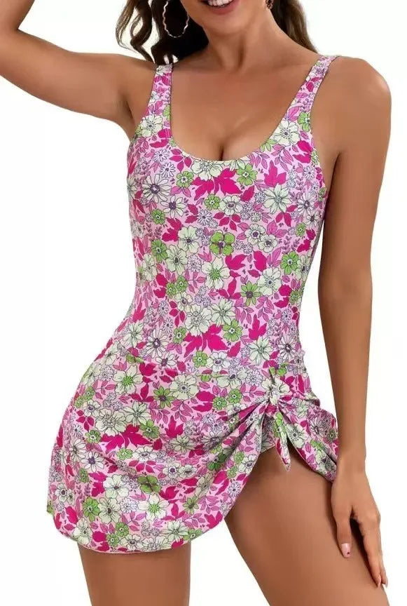 Damen Einteiler Bademode Rockstil, figurformend, ideal für Urlaub & Sommer.