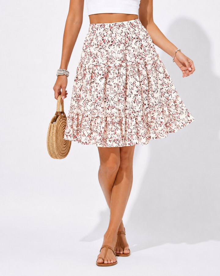Femininer Sommer Blumenrock 'Schattenflug' als luftiger Urlaubsrock. Ideal für leichte Sommeroutfits.