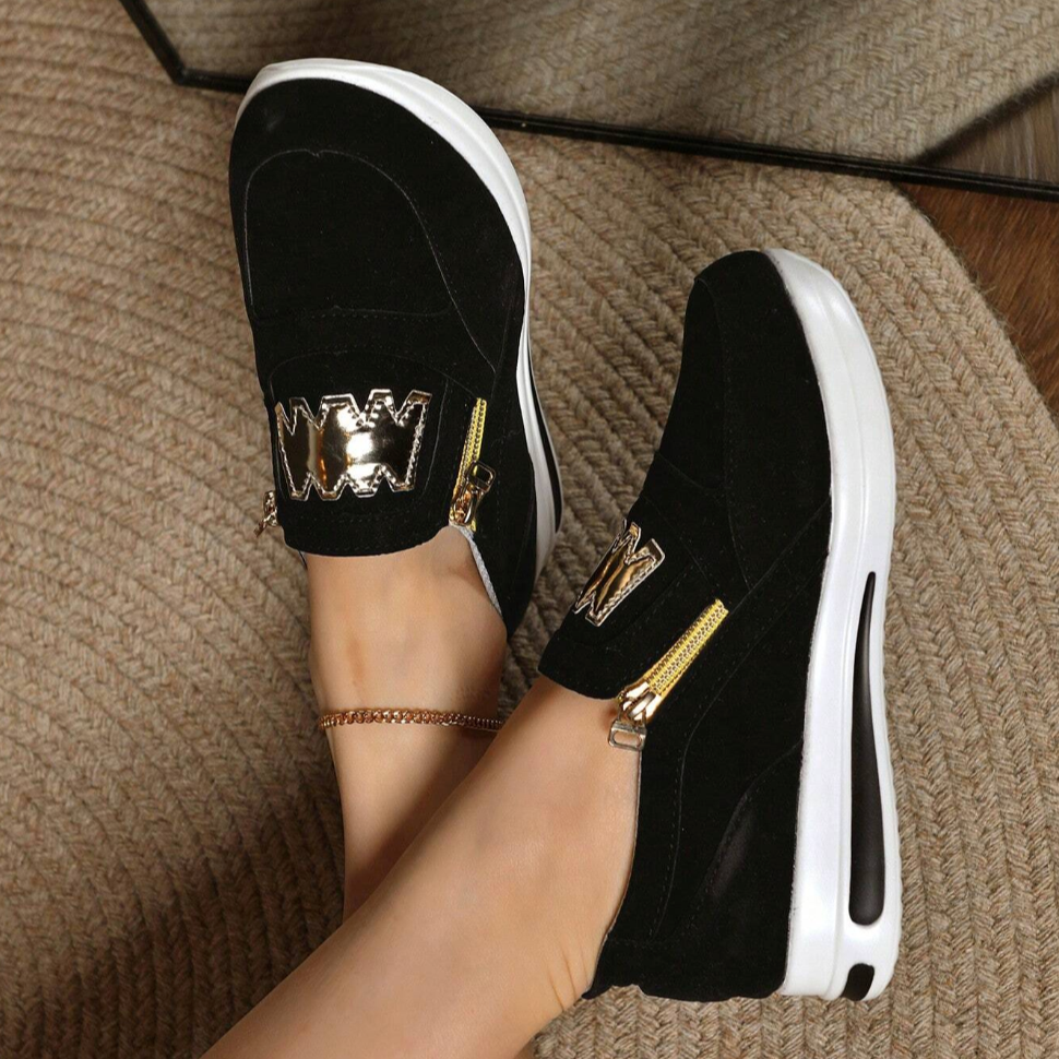Ergonomischer Damen Sneaker Gerlinde mit bequemer Sohle. Perfekter Komfortschuh für lange Tage und Spaziergänge.