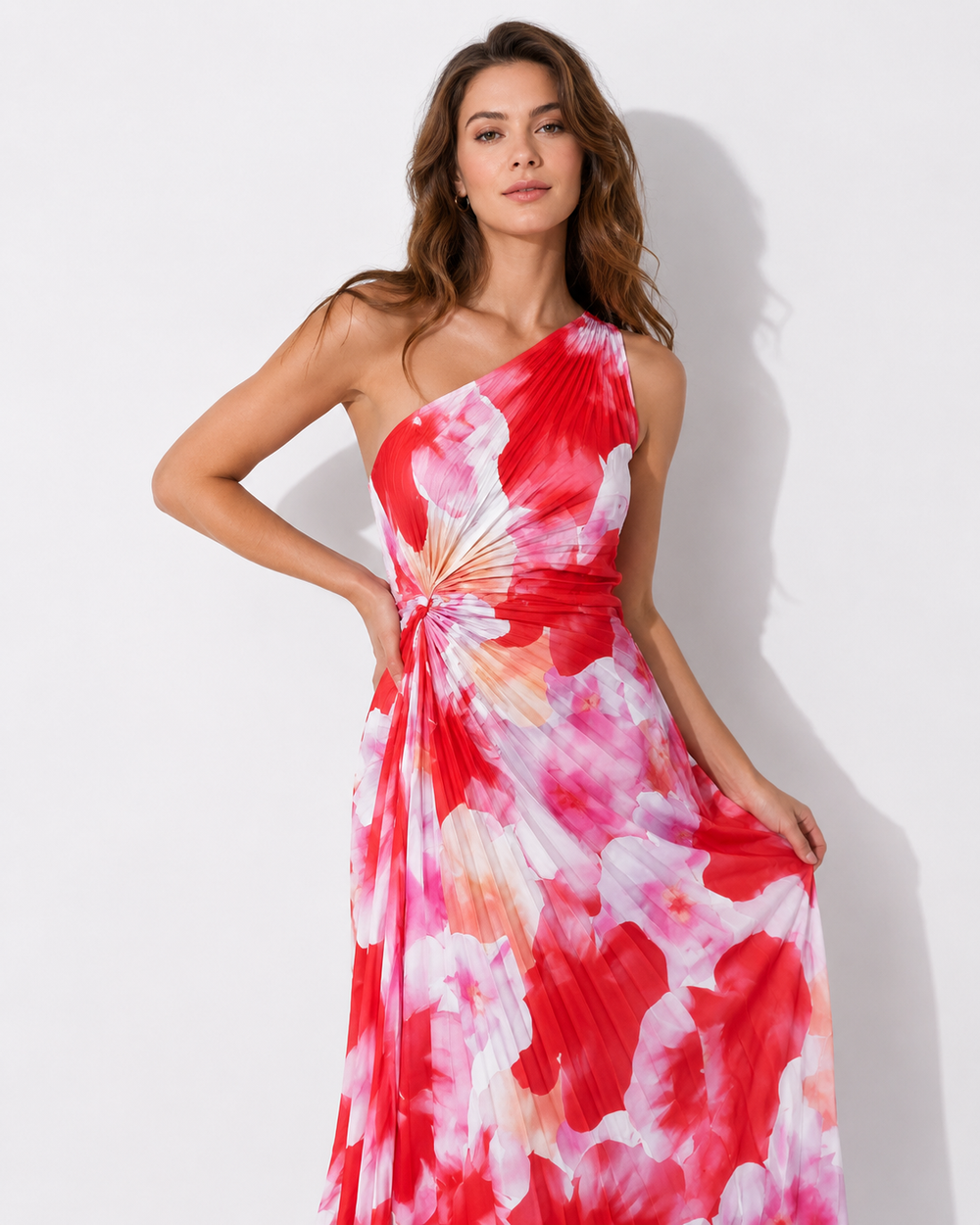 Rotes Damen Maxikleid mit zeitlosem Schnitt, ideal als Abendkleid, Partykleid oder schickes Sommerkleid.