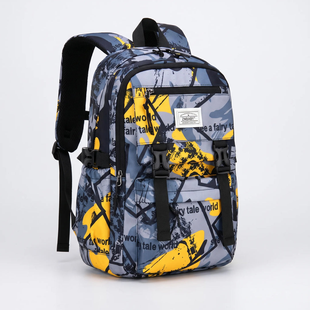 Gelber Kinder Schulrucksack aus strapazierfähigem Nylon, mit viel Platz für Bücher und Schulsachen.