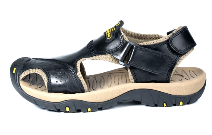 Vielseitige Herren Sommersandalen, leicht und bequem, mit breiter Passform und guter Griffigkeit.